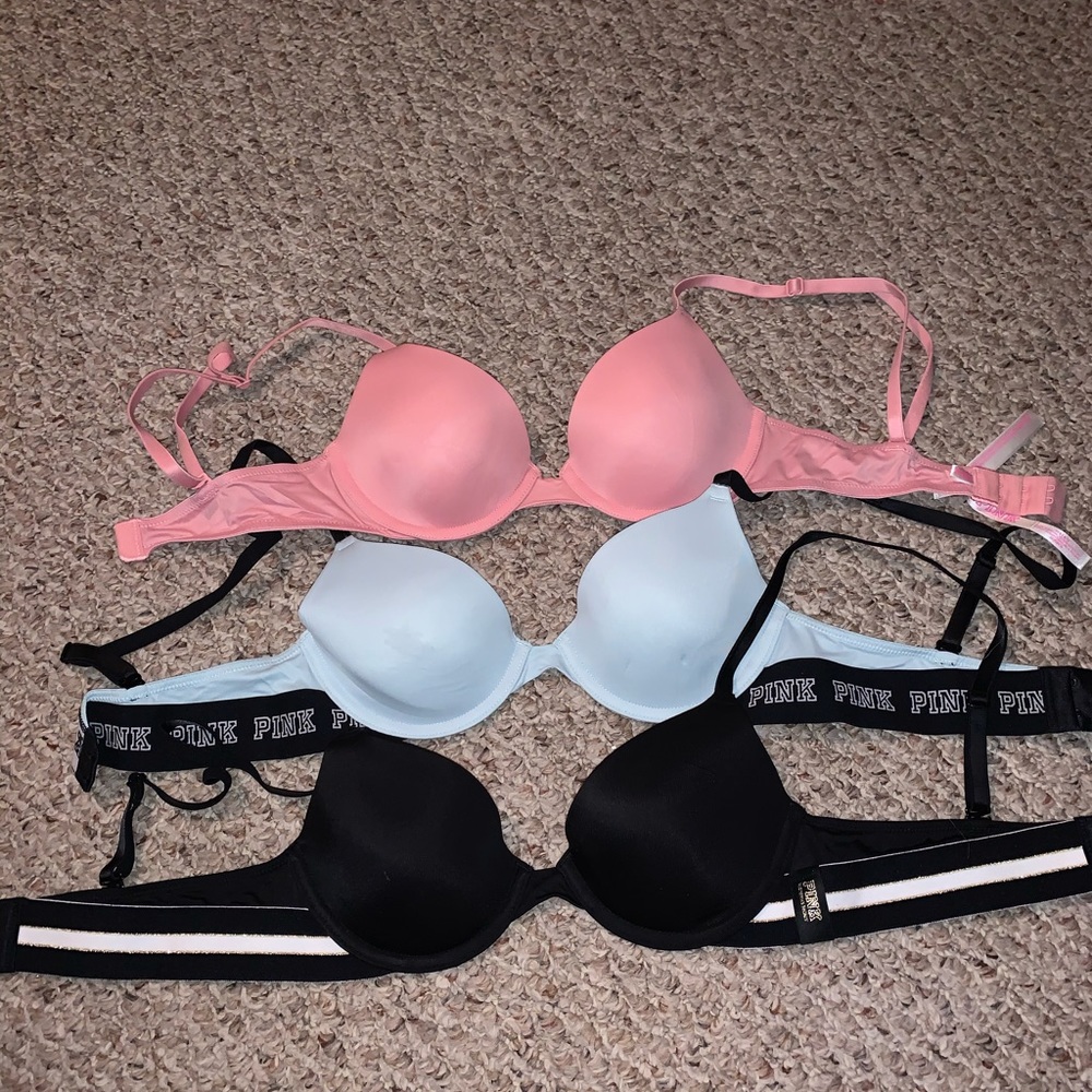 vs pink bras size 32a